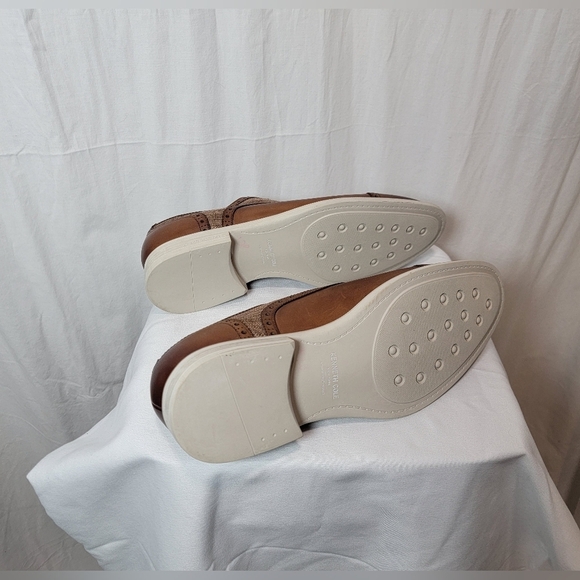 Kenneth Cole New York Two-Tone Brown Oxfords main image 6
